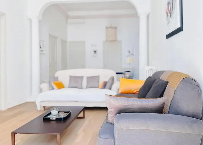 Le Bel Epoque - Logement Centre Cannes